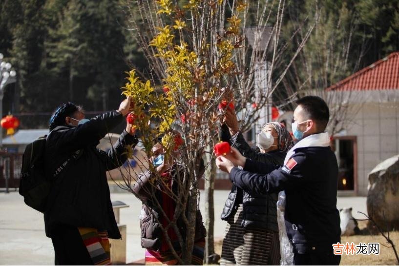 本文转自：人民日报客户端鲜敢1月19日上午 西藏亚东：让民族团结之花绽放在雪域高原