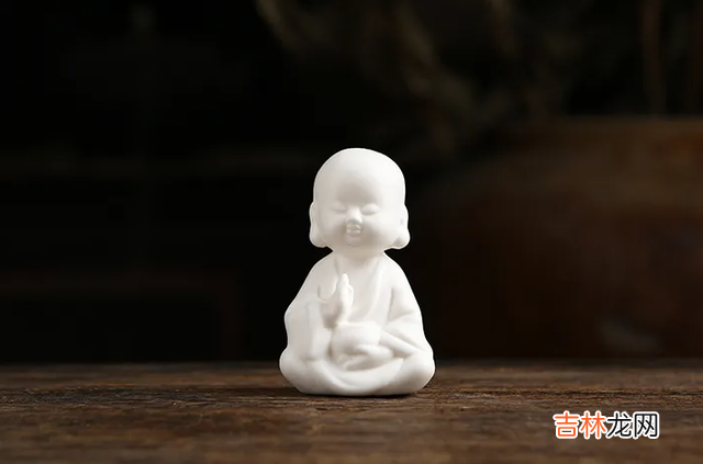 俗话说：“好人有好报”。|不分情况的善良，是一种“愚善”