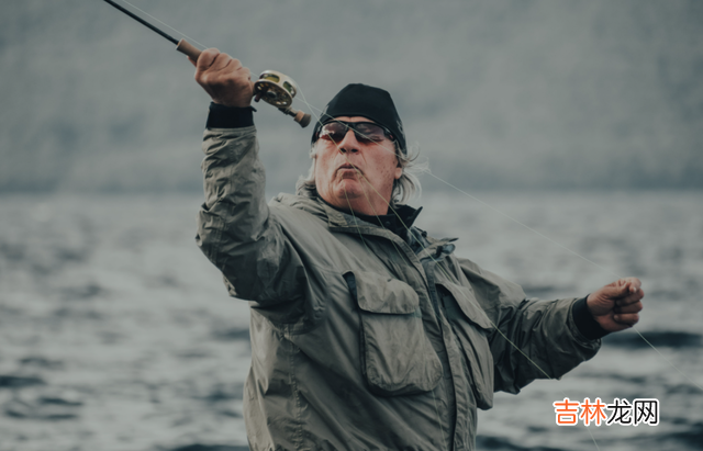 很多悲苦的人生 很多悲苦的人生，大多是活法导致的