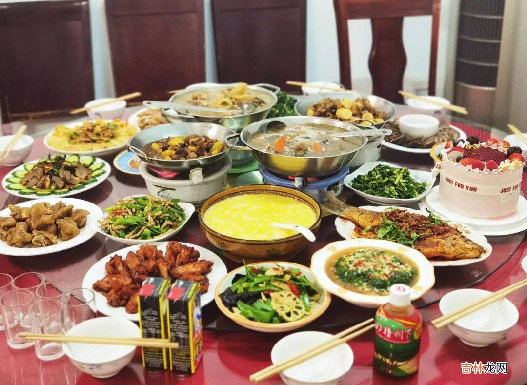 兔年的年夜饭，为什么没有兔兔？