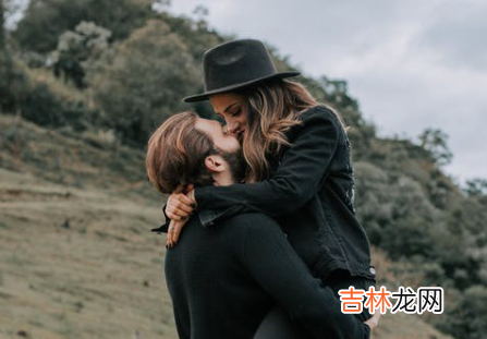越长大越觉得 越长大越觉得，婚姻的本质，与爱无关