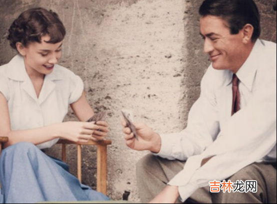 “原本有可能”也许是感情里最遗憾的几个字。|对你说这些话的时候，多半就是对你有意思，不忽略，才不至于错过