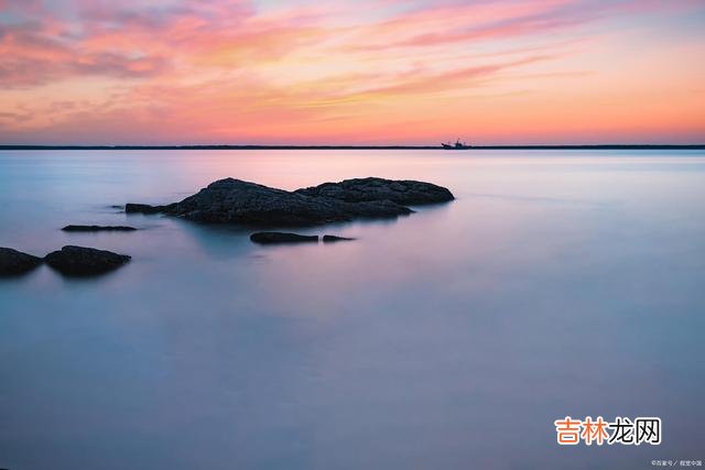 下意识地习惯 越是细节处，越容易暴露一个人最真实的教养