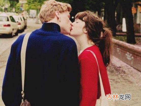 从知己变成朋友 异性知己之间,不爱则已,但如果真的爱,恋爱时,请慎重