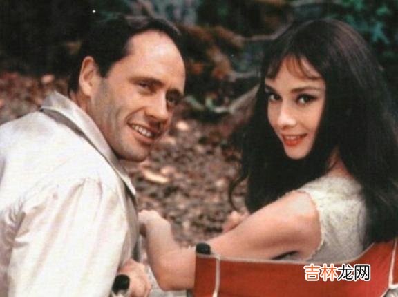 感情里 感情里，有些人真的错过了，就是一辈子的遗憾