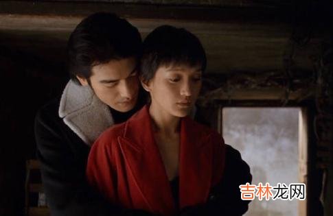 01.《墨菲定律》中说：“如果你担心某种情况发生 女人的直觉很准，其实早有数，要学会相信自己的直觉