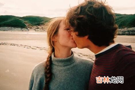 01.暗恋皆苦 生活中，往往是这样的表白，最能打动一个女生