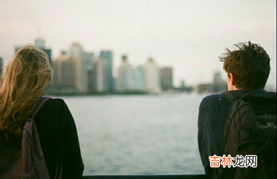 01.有人说 相比暗恋，我宁愿你表白失败