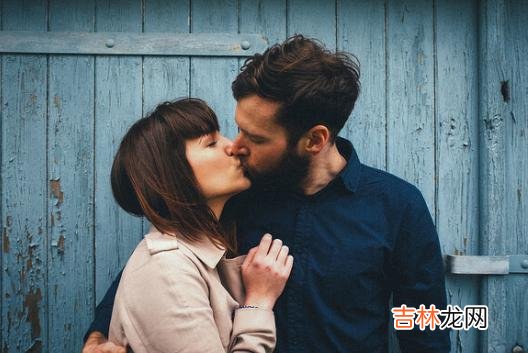 不过真的爱一个人，就别没事想不开用彩礼检验爱情