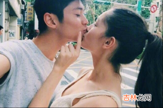 01.安妮宝贝说：“也许爱情 恋爱，并不会提高你的生活品质，爱上谁都不行，真的