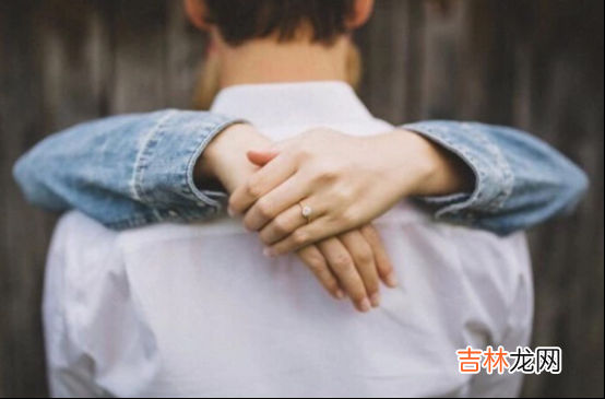 如果认定了这个人，婚前同居，也只是跨入婚姻的前一步而已