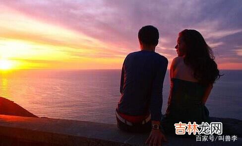 你可以爱一个人卑微到尘埃里 面对爱而不得,我们应该学会释怀,错的人,迟早会走散