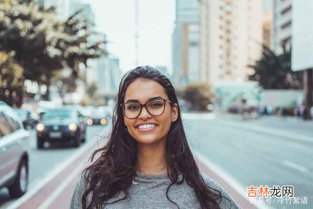 婚姻如同一条小船 女人原谅男人背叛后，要怎么找回安全感？