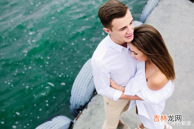 不爱了 “他不回我消息，却发了动态”男人的这些行为，是冷暴力分手