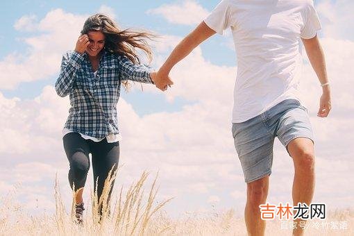 小别胜新婚是用来形容短暂分别的夫妻或恋人的 异地分居10年，为啥有些男人不想妻子，男人的话很现实