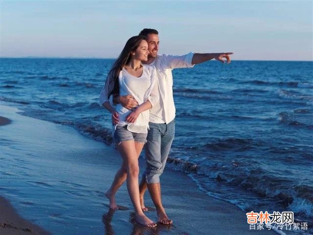 每个人都向往好生活 男人变心了不会直说，是从异常举止开始的，女人别再付出了
