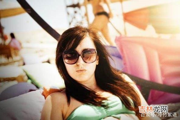 -01-单身时 婚姻中，女人在婚姻中最可怕的三个“傍身钱”，女人要学会爱自己