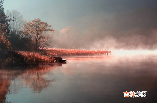 想要真正的走进一个女人的心里 对待女人的时候,不要将自己抛得一干二净,要有所隐藏