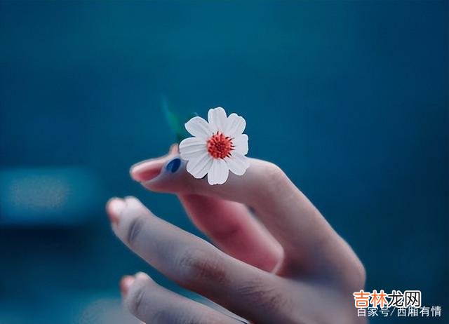 你还在为了思念某一个人而选择晚睡吗？你还在辗转反侧 男女之间的相处，并不是简简单单的黏腻，它其实也是有技巧的
