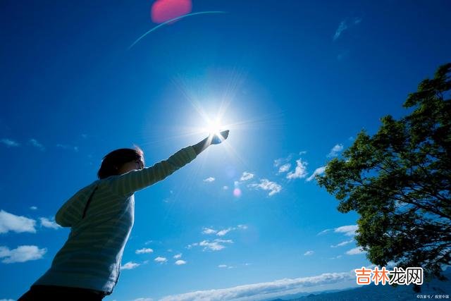 01序言我们在人生的路上 感恩相遇，用心用情守护美好，未来的幸福会让你白头到老