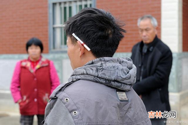 在爱情之中 “大龄剩男”是一个男人的安全感，大多来自于这两个方面