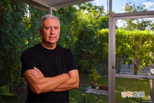 俗话说：“忍一时风平浪静 人到五十，真正有智慧的人，遇事都懂得“退一步”