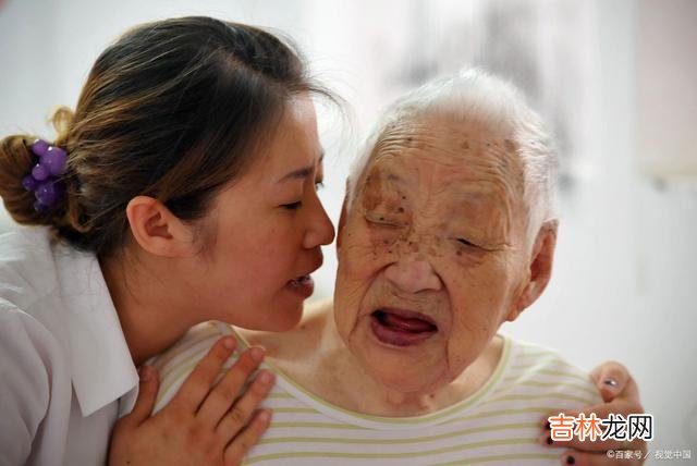 01.|妈，你这么多年都一个人过了，还有必要再找个老伴吗？