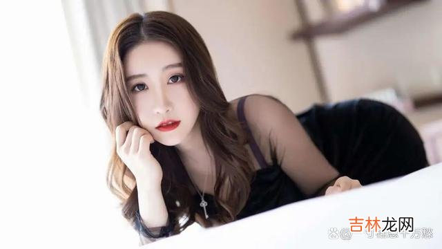 如果一个女生对你有抵触心理，可能站在她两米外的距离