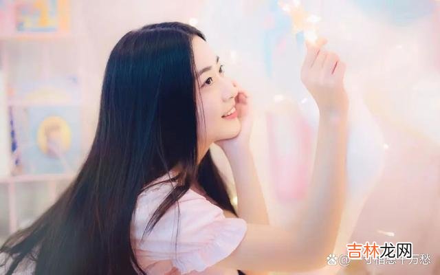 在我们的日常生活中 难道真的只要有钱，才配拥有我们想要的爱情？