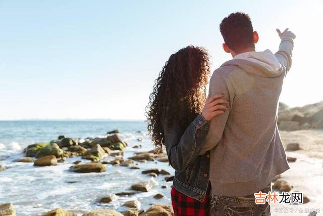 俗话说得好 这样撒娇的女人，往往更容易打动一个男人的心