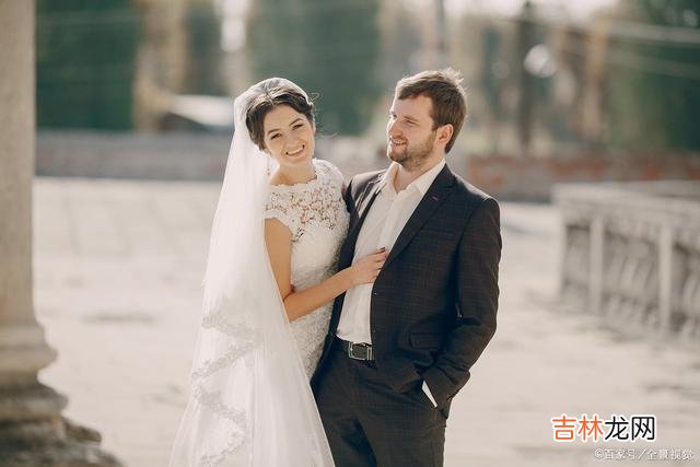 作家王小波说过：“你是非常可爱的人 男人真的很爱你，你也不要对他做这些事情，容易伤感情