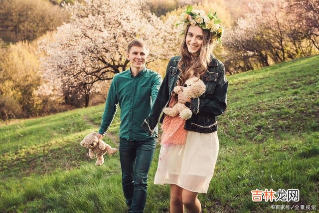 我们之所以会想要结束一段感情 一个男人如果想要远离你，往往会发出这些信号，女人别不懂