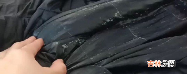 羽绒服怎样洗