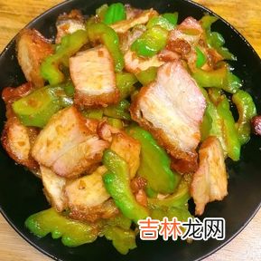 脆皮烧肉和什么菜配炒