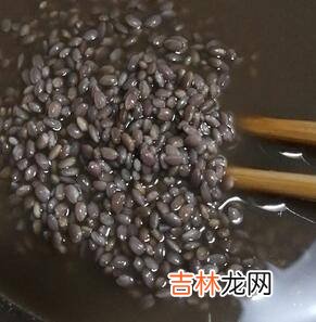 黑色糯米饭怎么做才黑