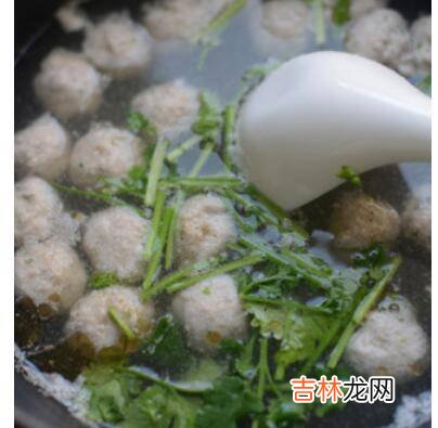 清汆丸子的制作方法