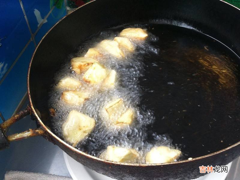 红烧茄子怎么过油