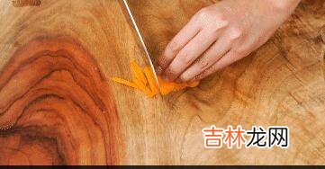 奇味鸡煲的做法