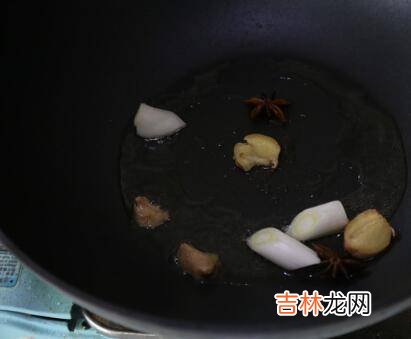 猪肉炖粉条怎么炒