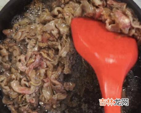 怎么做可以不让羊肉炒老