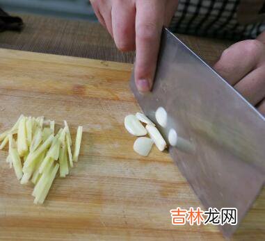 鱼头汤怎么熬好喝又营养