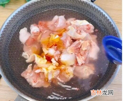 焖鸡肉怎么做好吃