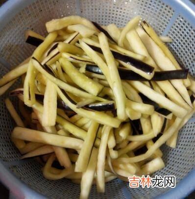 茄子青椒怎么炒