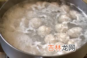 怎样做牛肉丸子好吃又松软