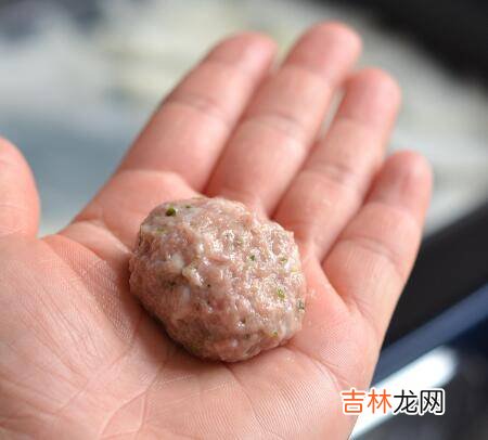 怎么做羊肉丸子好吃