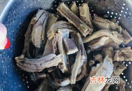 手抓羊排怎么做好吃又简单