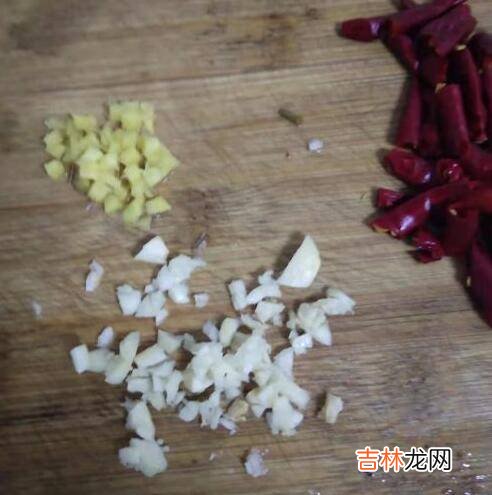 海蜇丝怎么做好吃凉拌