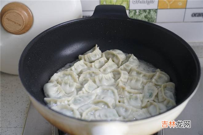 冷冻的饺子怎么做煎饺