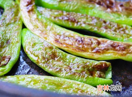 辣椒怎么炒不起皮