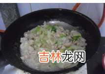 肥肠白菜片怎么炒